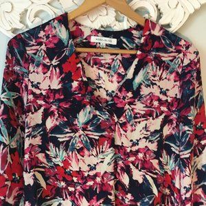 Abstract Floral print top